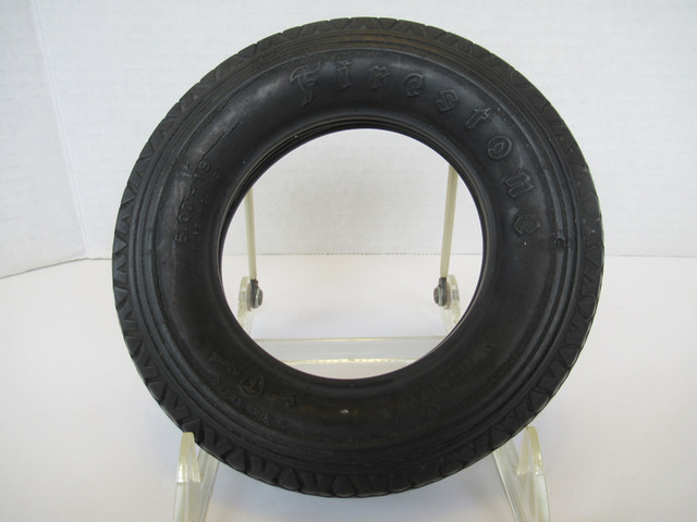 Two Vintage Tire Ashtrays Tires Only  No Glass Inserts in Arts & Collectibles in Sudbury - Image 3