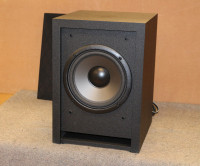 Polk RM6750 Front firing, front ported, sub-woofer