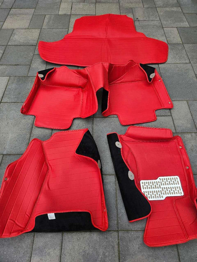 Lexus Car Floor Mats GS in Other Parts & Accessories in Markham / York Region - Image 2
