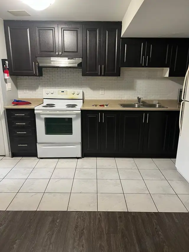 3 bedroom legal basement for rent in brampton