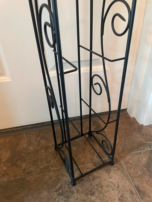 Metal CD/ Media Stand in TV Tables & Entertainment Units in Edmonton - Image 3