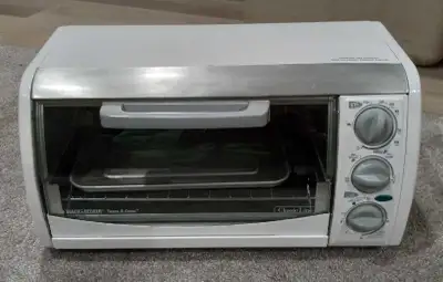 black & Decker toater oven, View more