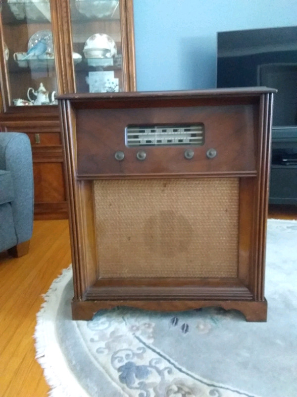 Vintage Philco Radio for sale  