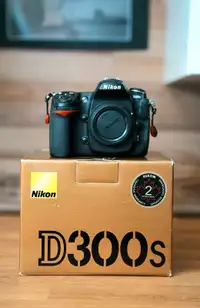 Appareil reflexe Nikon D300s DSLR Camera