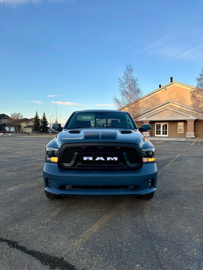 Dodge Ram 1500 Sport 