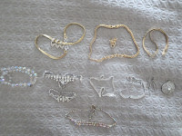Bijoux (divers anciens comprenant collier Pierres du Rhin