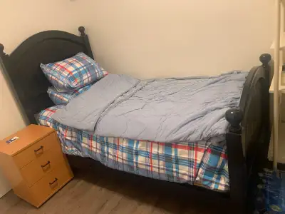 I am offering a cozy and furnished room for rent, perfect for a student or working professional. The...