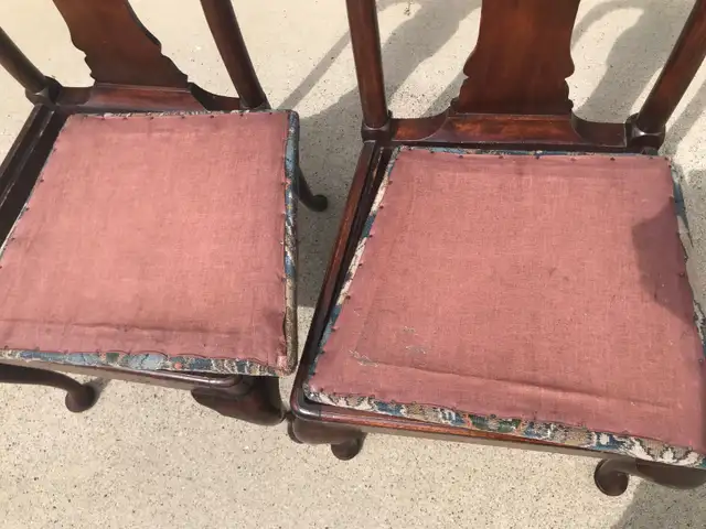 vintage mirror and antique queen anne chairs in Chairs & Recliners in Lethbridge - Image 7