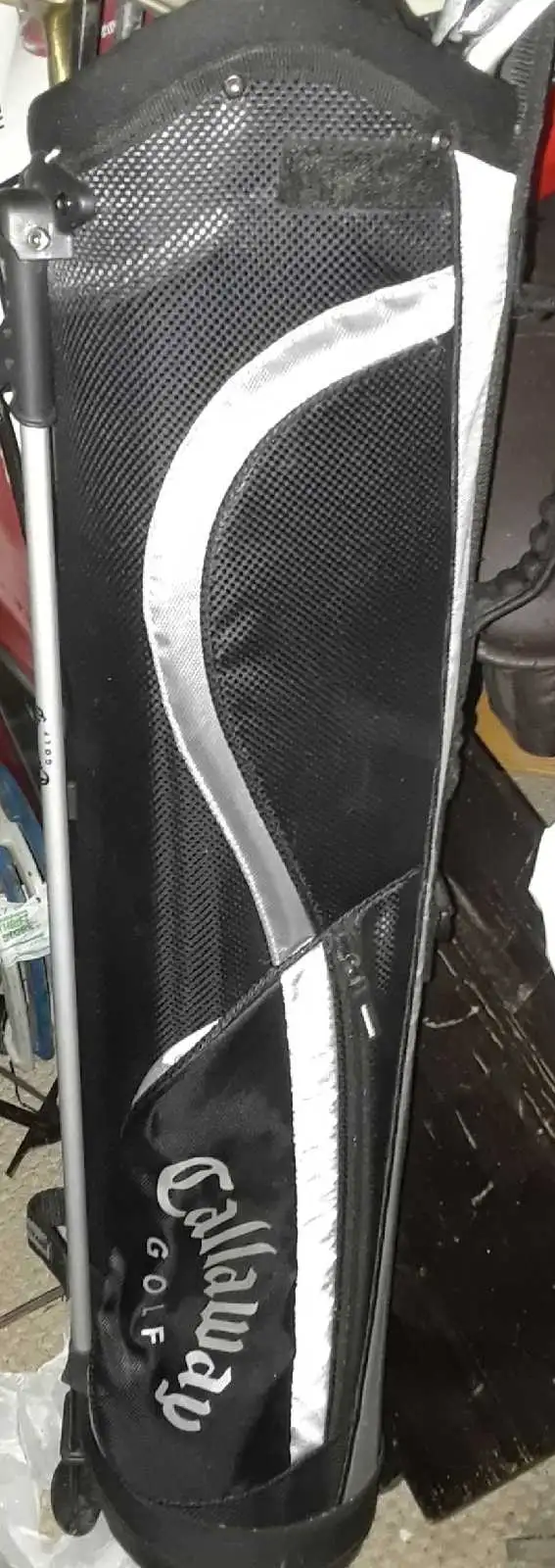 Golf stand bag in Golf in Kingston - Image 6