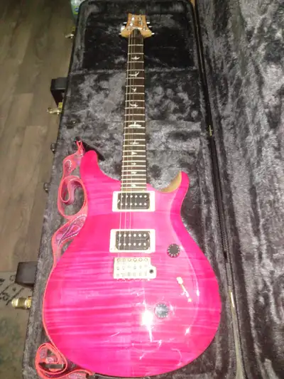 Paul Reed Smith PRS SE Custom 24 Bonnie Pink W/EXTRAS!, View more