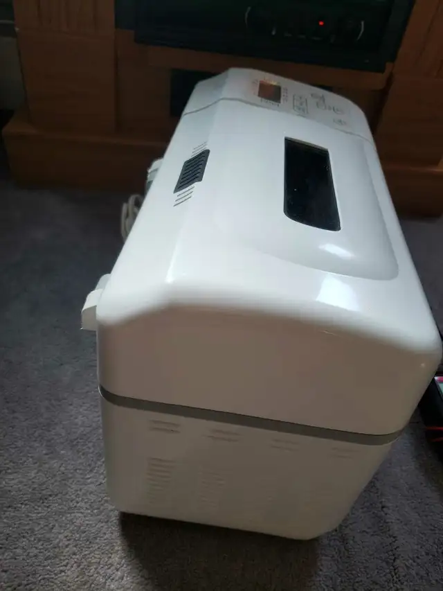 bread maker  in Microwaves & Cookers in Markham / York Region - Image 6