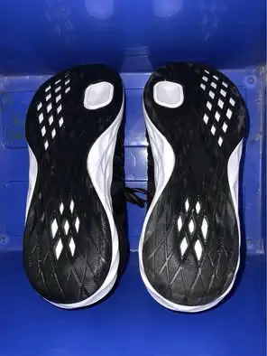 Reebok Astroride Work Shoes in Women's - Shoes in Oshawa / Durham Region - Image 6