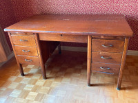 Bureau ancien en chêne des années 30