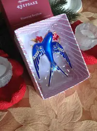 Hallmark Metal Christmas Noël Ornament  ~ Stunning Swallow ~