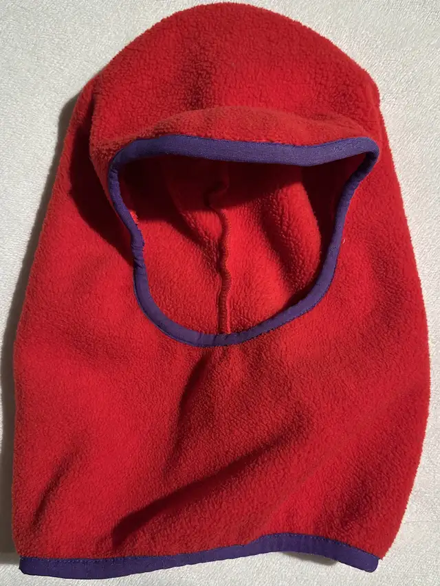 [Vintage] Patagonia 90s Fleece Balaclava Hat - One Size in Other in Calgary - Image 2