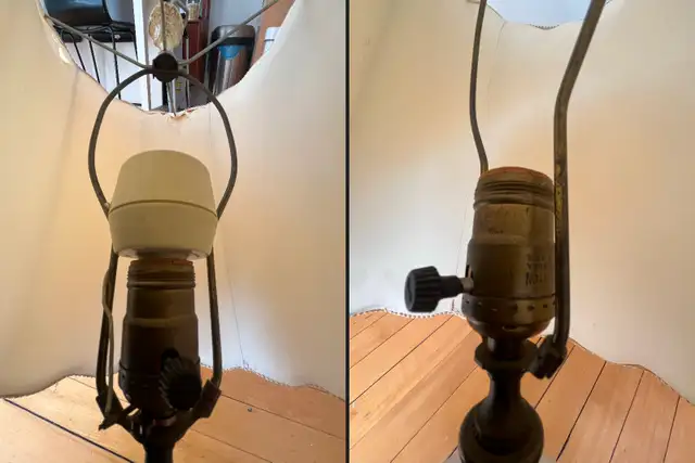 Paire de Lampes de Table en Verre Vintage Glass Table Lamps Pair in Indoor Lighting & Fans in City of Montréal - Image 10