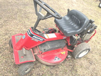 Snapper SR1328 13 hp riding mower riding lawn tractor