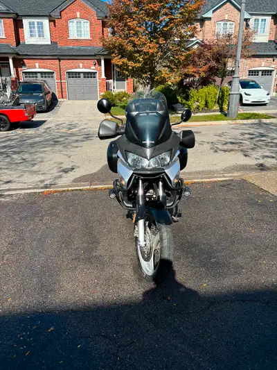 Very good bike lots of options on it. Gigi hard bags 3 pcs with passenger rest and brake light on to...
