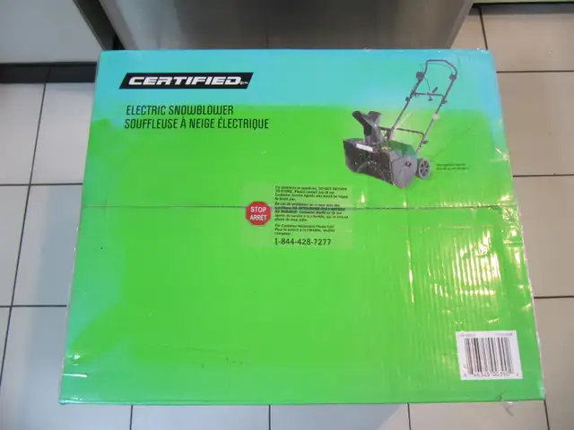 Certified Brand TC3163 Electric Snowblower NIB Limited Stock!!!! in Snowblowers in Mississauga / Peel Region - Image 3