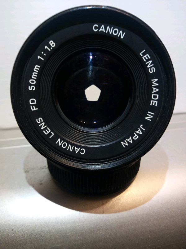 Canon FD 50mm F/1. 8  Prime Lens For SLR Film Cameras dans Autre  à Ville de Montréal - Image 4