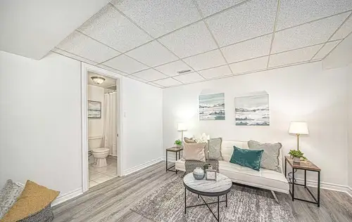 Spectacular 1 bedroom Basement Apartment unit for rent. Home located in highly sought-after neighbor...