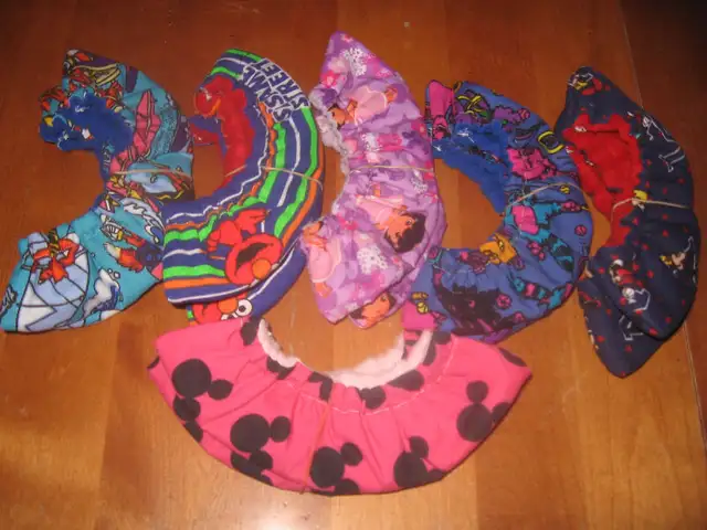 New Skate Blade Covers in Skates & Blades in Hamilton - Image 7