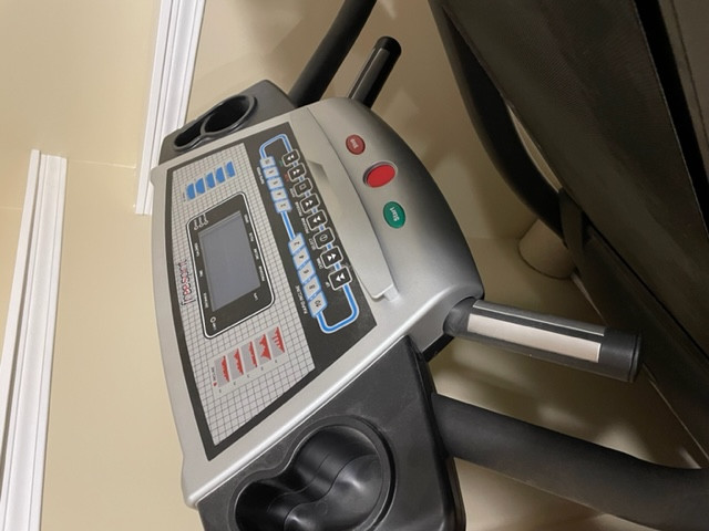 Freespirit treadmill in Exercise Equipment in Victoria - Image 2