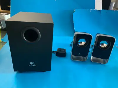 Logitech LS21 2.1 Computer Speaker System w/ Subwoofer-great con, View more