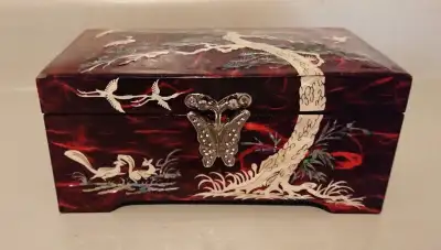 Mother of Pearl Inlay Lock Jewelry Box w/ Crane & Bonsai Design, View more