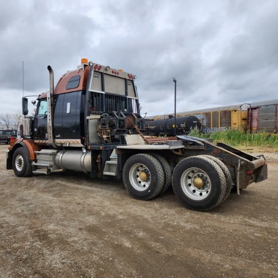 2015 Western Star 4900 SB in Heavy Trucks in Regina - Image 4