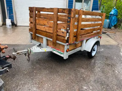 4x6 GALVANIZED UTILITY TRAILER, REMOVABLE SIDES FOR LEAVES, GREAT CONDITION, LED LIGHTS, RAMP DOOR $...