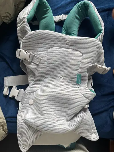 Infantino Carrier, View more