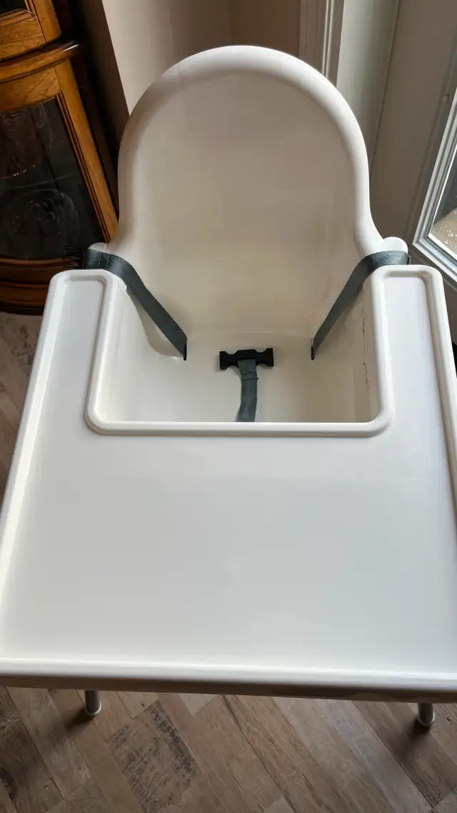 INFANT/TODDLER HIGHCHAIR in Feeding & High Chairs in Calgary - Image 3