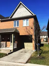 Townhome for Sale in Churchhill Meadows - 3150 Erin Centre Blvd.