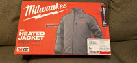 Milwaukee heated jacket with charger and battery 