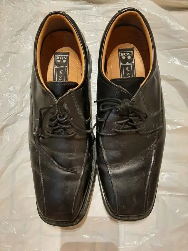 Men's Wise Guy Leather Dress Shoes size 9W in Men's in Oakville / Halton Region - Image 4