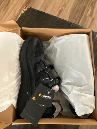 "BRAND NEW"MEN"S BLACK SHOES- IN BOX ! 8.5- **BEST OFFER, View more