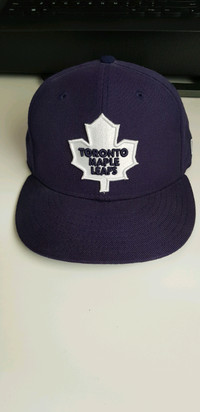 Used New Era Maple Leafs Fitted 7 1/8