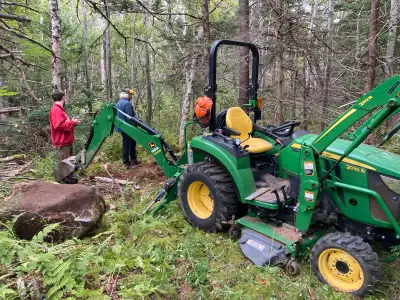 Like new John Deere 270B Back Hoe. Purchased in July 2022. Was installed on a John Deere 2032R compa...