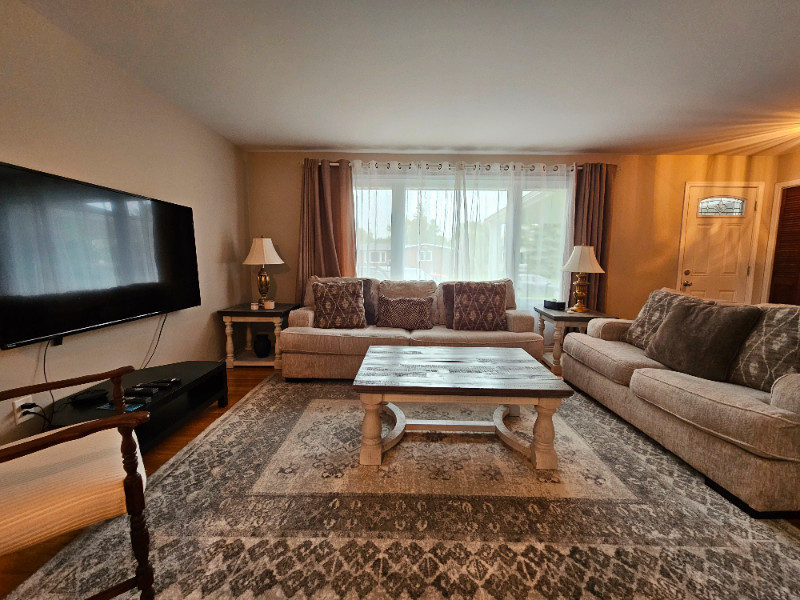 Featured 3 bedroom house with a pool in St. James for rent Long