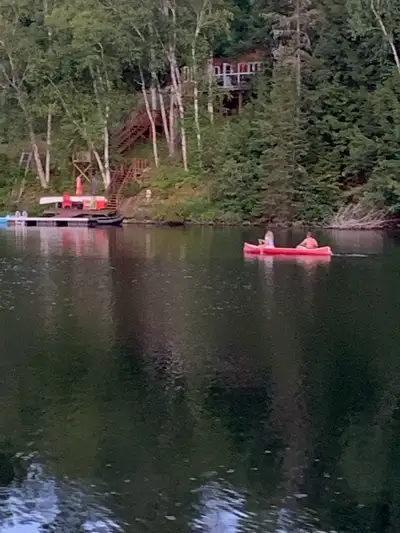 Canoe in great shape. For three people. With paddles.