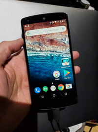 Google Nexus 5 Phone