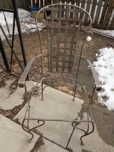 Vintage Wrought Iron Patio/Dining chairs  DIY Special in Patio & Garden Furniture in Ottawa - Image 7