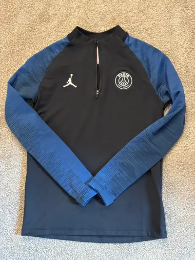 Youth M black and blue 1/4 zip PSG long sleeve, View more