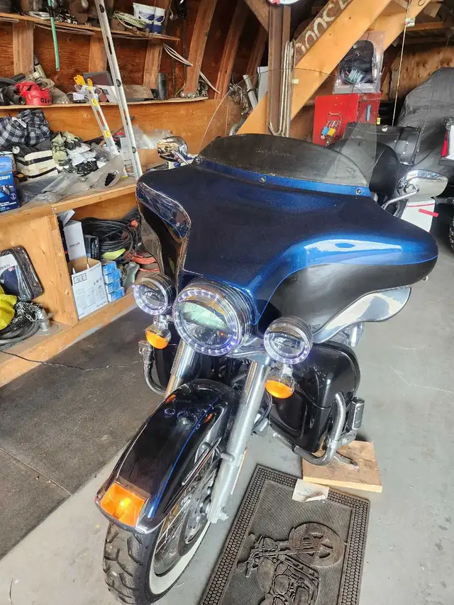 2012 Harley-Davidson Electra Glide  in Touring in Medicine Hat - Image 5