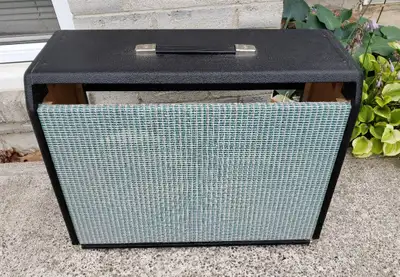 Twin Reverb Replacement Cabinet, View more