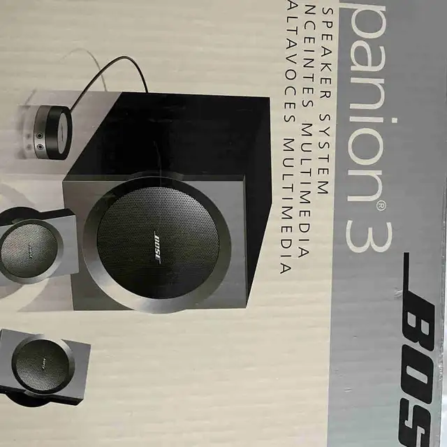 BOSE  Multimedia Speaker System  in Speakers in Winnipeg - Image 2