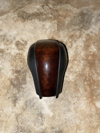 Cadillac SRX 2012 Shift Knob