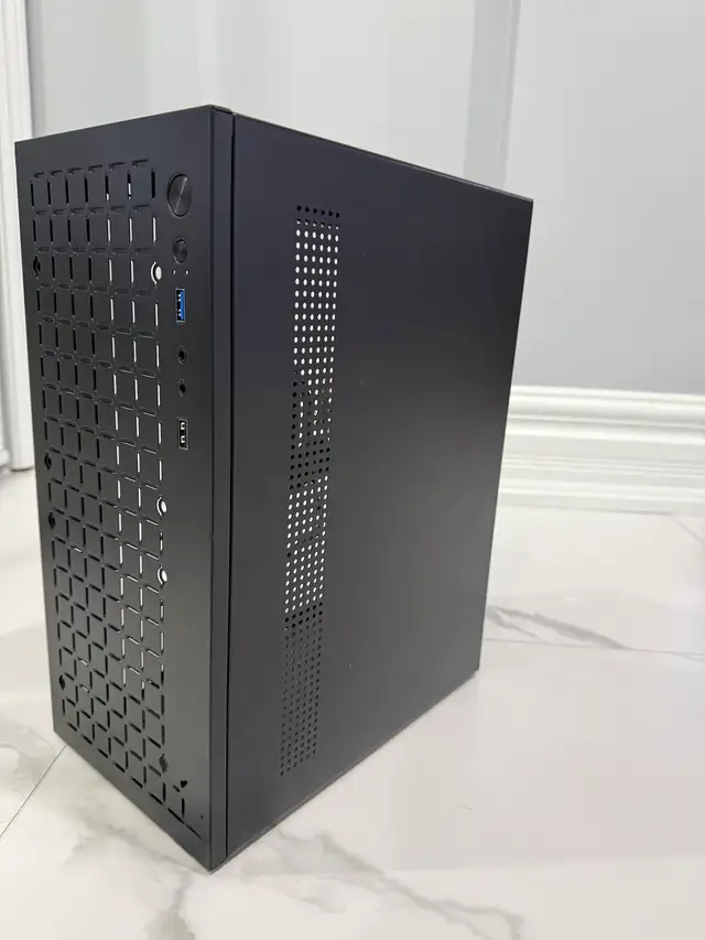 Computer Case in System Components in Mississauga / Peel Region - Image 5