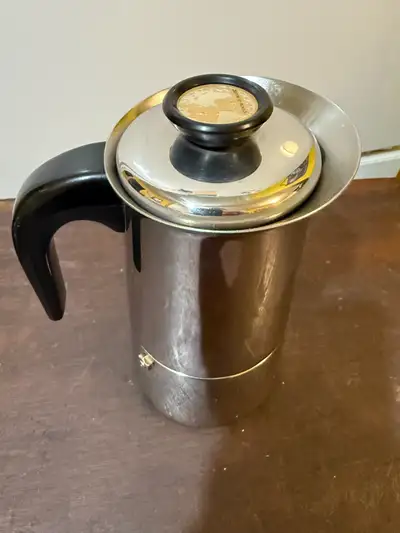 Vintage Cook O Matic-Stovetop Espresso Coffee Pot 2-3 Cup INOX Italy 18/8. This is a cool vintage st...